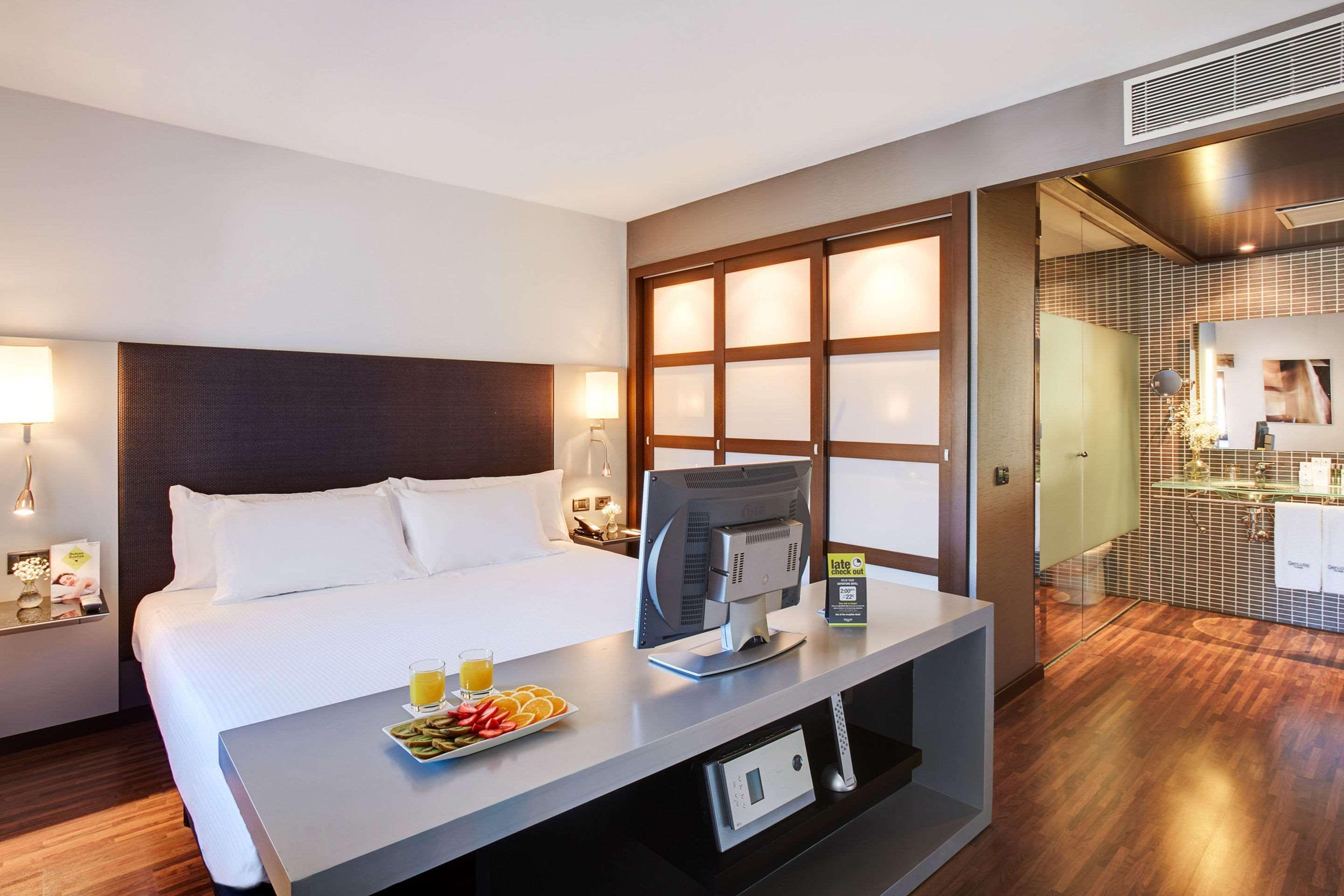 Hotel Sercotel Ciutat D'Alcoi Ngoại thất bức ảnh